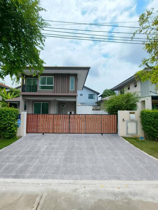 บ้านเดี่ยว 2 ชั้น รีโนเวทใหม่ พร้อมเข้าอยู่ 2