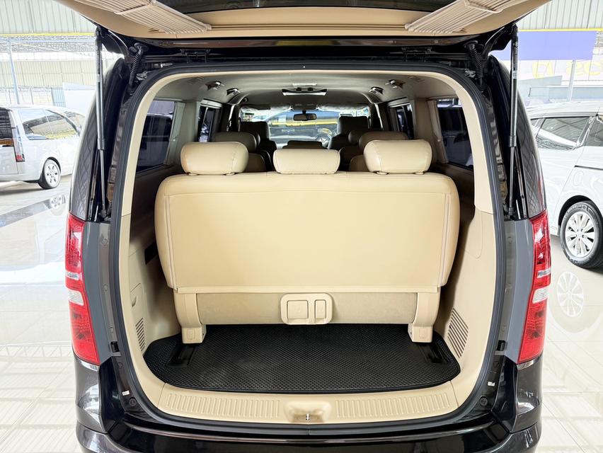Hyundai H-1 2.5 Deluxe (ปี 2017) Wagon AT 15