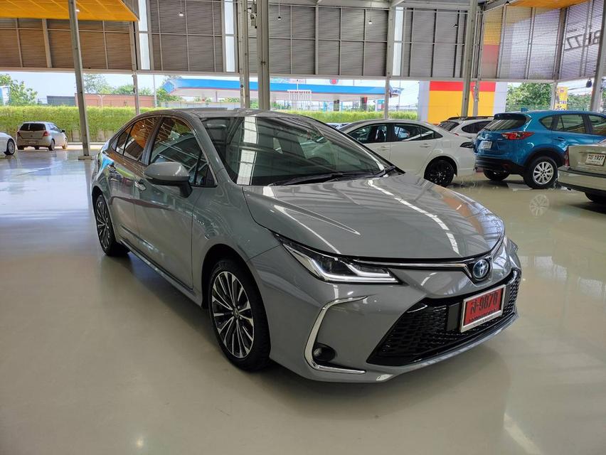 TOYOTA ALTIS 1.8 HYBRID PREMIUM  3