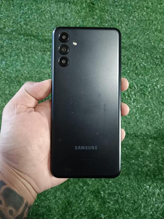 ขายโทรศัพท์ Samsung Galaxy A13 