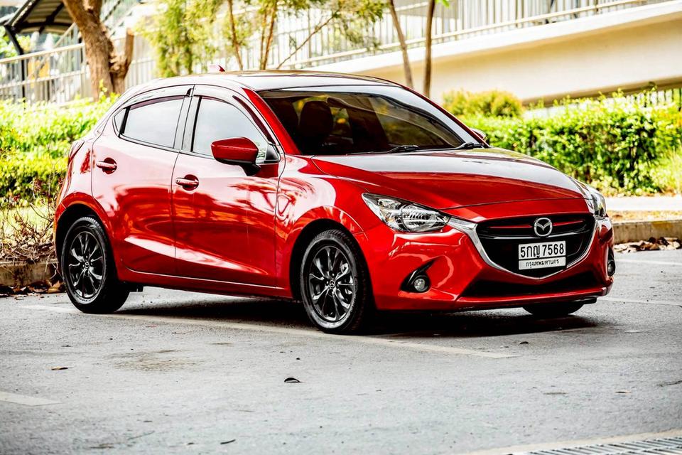 Mazda2 1.3 HighPlus Sport ปี 2016 สีแดง