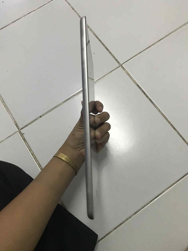 iPad  3