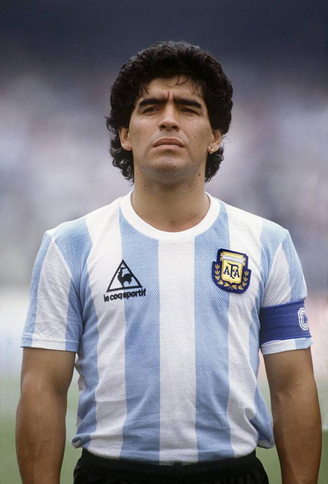 เสื้อยืดแขนสั้น แนวอดีตนักฟุตบอลชาวอาเจนติน่า Vintage Diego Maradona Agentina Soccer Legend แท้ มือสอง สภาพดี ของพร้อมส่งครับ รูปย่อยที่ 4
