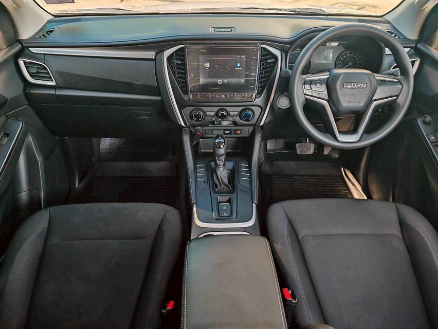 2023 ISUZU MU-X 1.9 ACTIVE 6