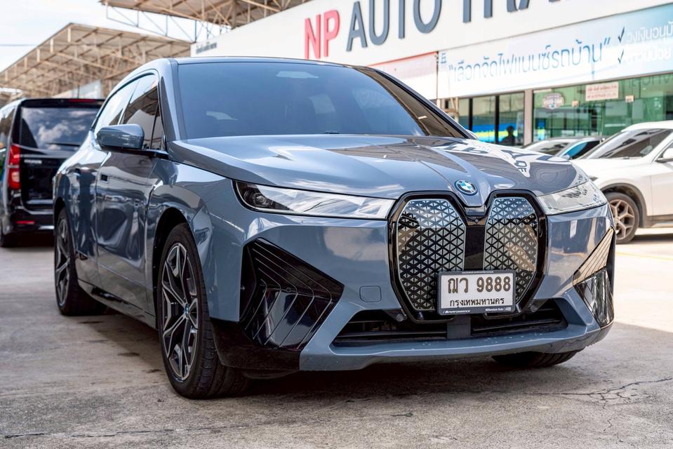 รหัสรถ NP9888 🖤⚡ คัดพิเศษ BMW iX xDrive40 2023 ✨