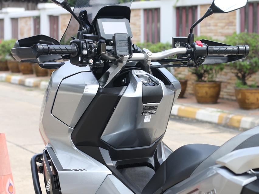 มอเตอรไซต์มือสอง Honda adv350 รูปที่ 11