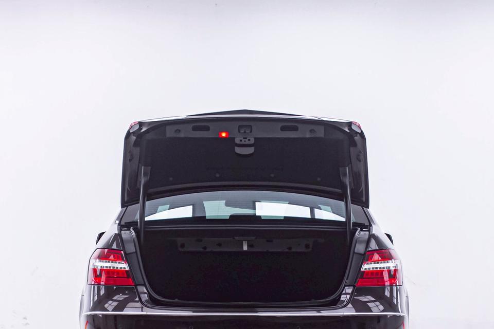 ✨ MERCEDES-BENZ E-CLASS E250 1.8 CGI W212 AT ปี 2011 รูปที่ 6