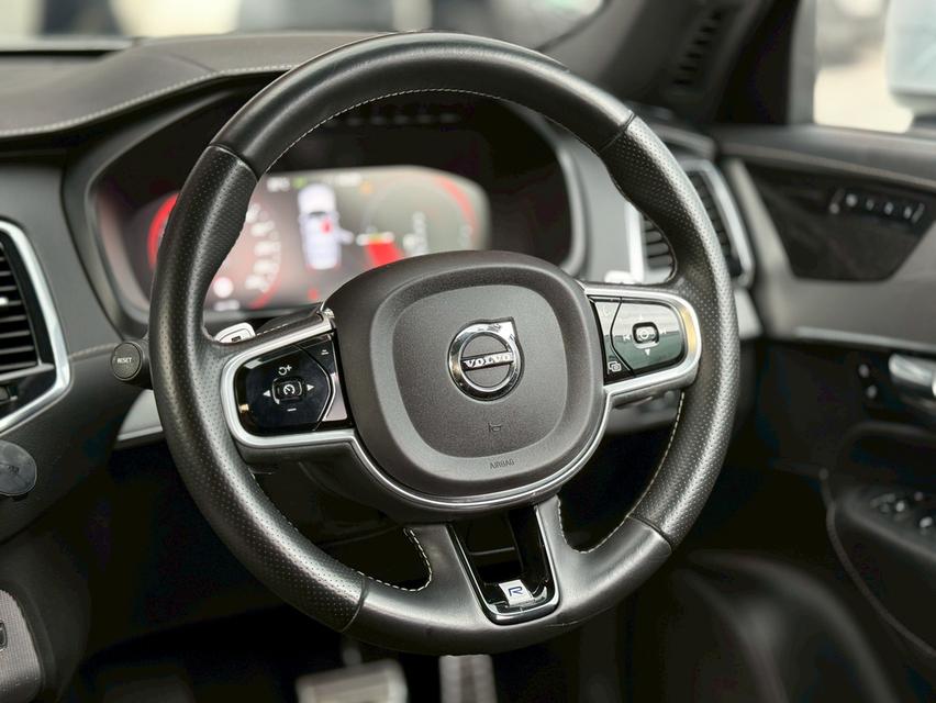 VOLVO XC90 2.0 T8 Plug-in Hybrid 2019 7