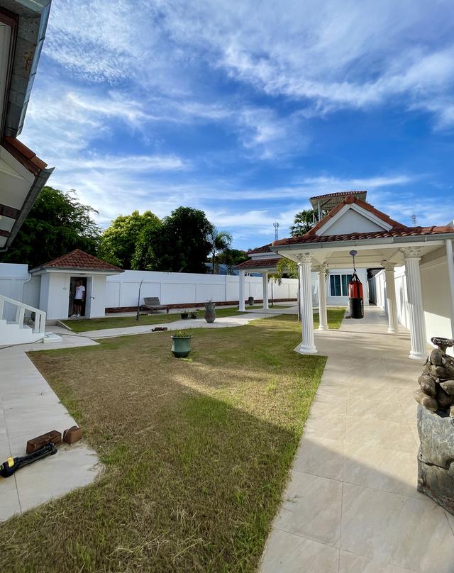 ขายบ้านเดี่ยวเนื้อที่ 166 ตร.ว. พัทยา (หนองไม้แก่น 10/1) / 166 Sq.W. Stand-Alone house in East Pattaya (Nong Mai Kaen) FOR SALE / 3