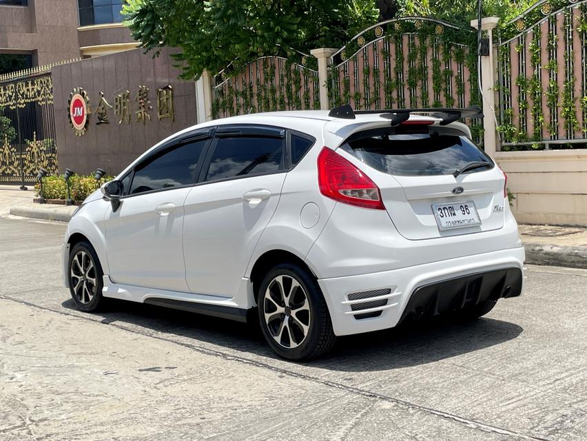 FORD FIESTA 1.6 TREND HATCHBACK ปี 2011 AUTO 2