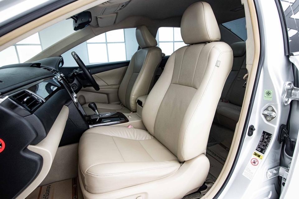 รหัสรถ 1C824 CAMRY 2.5HV PREMIUM 2012 12