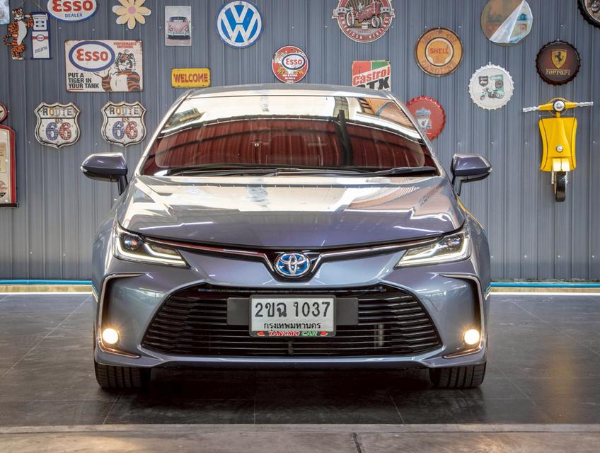 TOYOTA ALTIS 1.8 HYBRID PREMIUM ปี2021