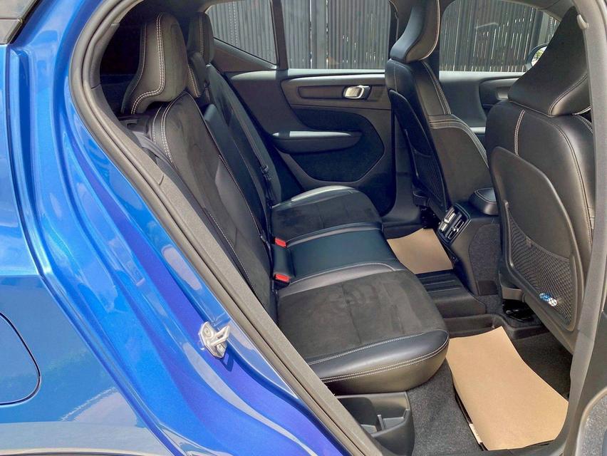 Volvo XC40R-design D3 ปี20 11