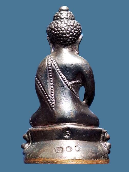 พระกริ่ง หลวงปู่ทิม วัดละหารไร่...เก่า เดิมๆ