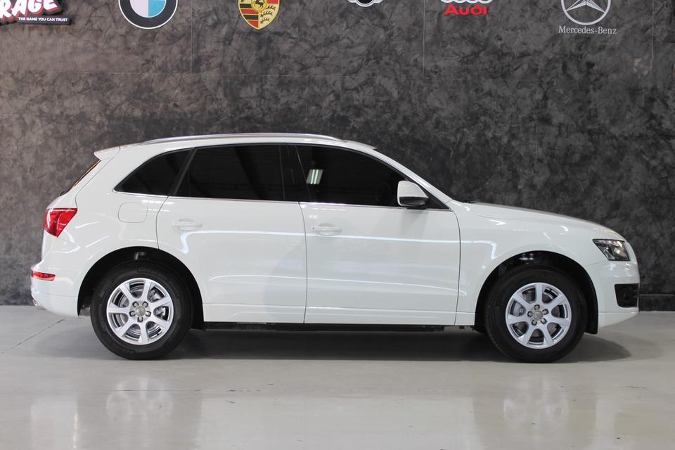 รหัสรถ JRS7986 Audi Q5 2011
