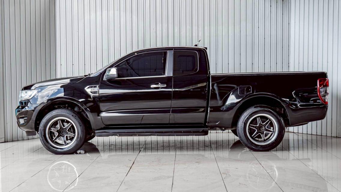 FORD RANGER 2.2 XLT ปี 2020 สีดำโฉม HI-RIDER OPEN CAB รูปที่ 8