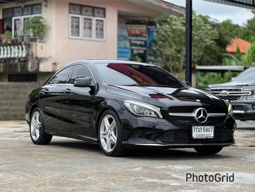 Benz Cla-Class200 ปี2017