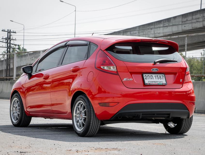 FORD FIESTA 1.5 Sport Hatchback ปี 2013