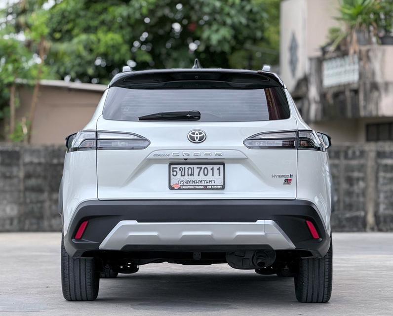 ปี 2023 TOYOTA COROLLA CROSS, 1.8 HYBRID GR SPORT สีขาว ตัวท็อปสุดหลังคาซันรูฟ 6