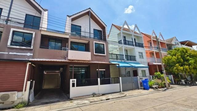 ให้เช่าทาวโฮม3ชั้น หมู่บ้านลูกกอลฟ์พรีเมี่ยม ใจกลางเมืองทองธานี ใกล้ทางด่วน และรถไฟฟ้าสายสีชมพู 1