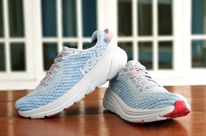 รองเท้า Hoka Ricon 3