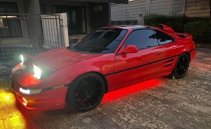 Toyota MR2 สีแดงสวย 3