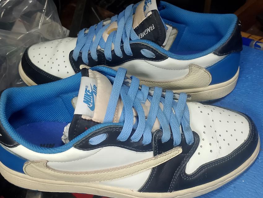 Air Jordan 1 low มือ2 สภาพ95+ สีขาว น้ำเงิน ดำ รูปที่ 6