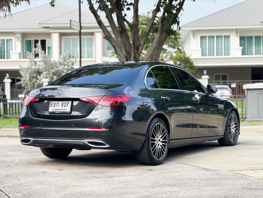 รหัสรถ AVA827 ⭐️ Mercedes-Benz C220d ดีเซล Avantgarde (W206) โฉมปัจจุบัน ปี 2024
