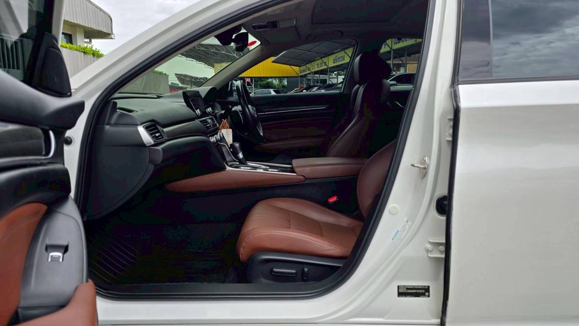 HONDA ACCORD G10 2.0 eHEV TECH 2022  9