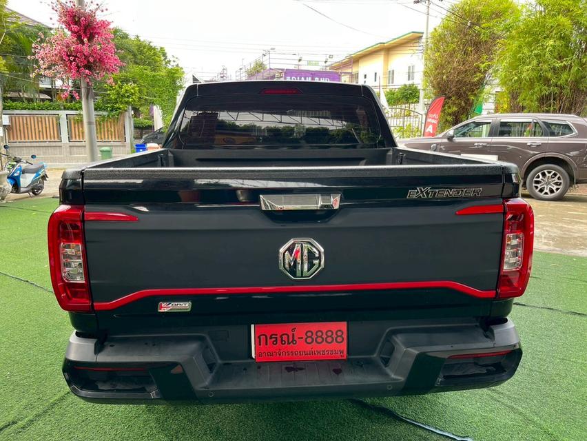 MG Extender 4 ประตู 2.0 GRAND X ปี 2024 เกียร์ออโต้ 10