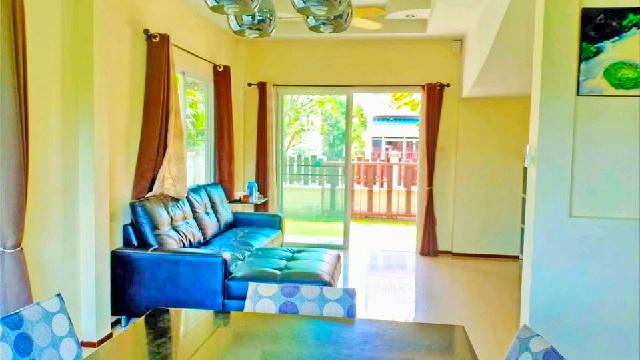 บ้านเกาะ 100ไร่คาเฟ่ 1.5กม.ให้เช่าบ้านเดี่ยวหรู 2ชั้น 60ตร.วา. 240ตร.ม. วัดป่ามหาไชย 540ม. จัดเต็มเฟอร์ 3-4นอน 3น้ำ นิคม 6