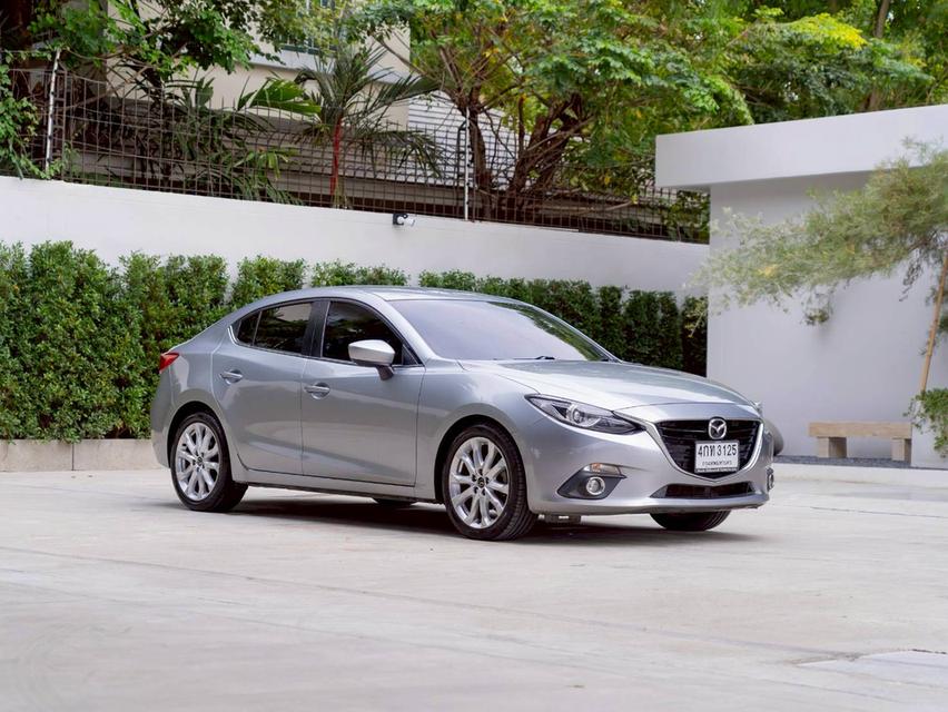 Mazda 3 2.0 S ปี 2015 8