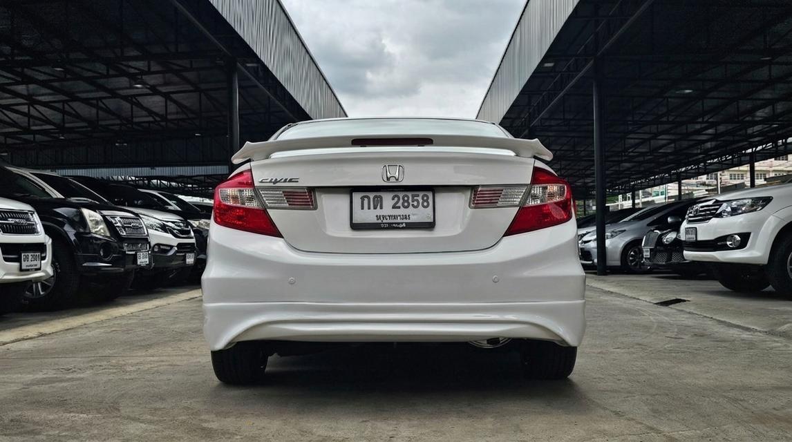 ขายรถ Honda Civic FB 1.8E Sedan ปี 2013 สีขาว เกียร์ออโต้ รูปที่ 15