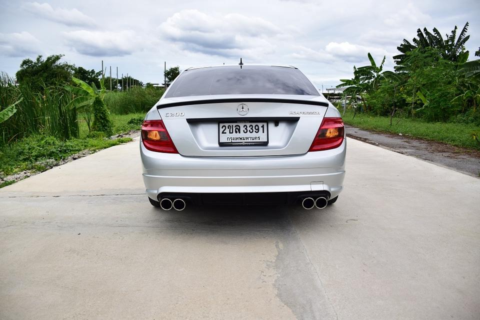 ขายเพียง 268000บาท BENZ C200 คอมเพลสเซอร์ แอร์จอ พ.มัลติ ขับดีมาก เบาะหนังไฟฟ้าเมเมโมรี่ 3จุด ภายในใหม่กิ๊ฟ เอกสารครบพร้อมโอน โทร0957401229 ไอดีไลUTBP 14