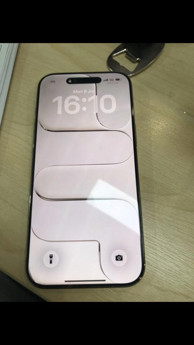 iPhone 17 Air ขาย iPhone 17 Air 256 GB สีทอง ประกันเหงือ 11 เดือน สามารถนักรับได้แถวอุดมสุข กล่องครบ สภาพ 100%