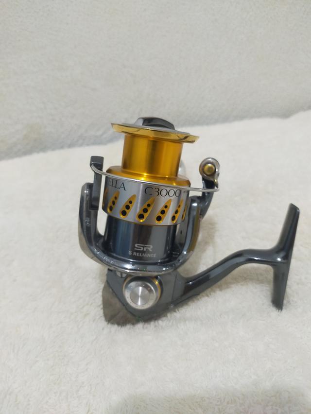 รอกตกปลา Shimano  5
