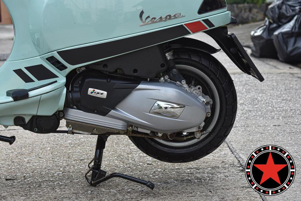 Vespa LX-125 IGET 4