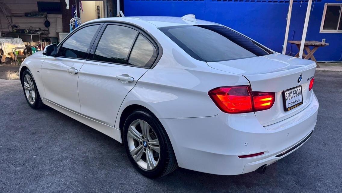 รหัสรถ TPV5930 🎊 BMW 320d Sport F30 🎊 2013