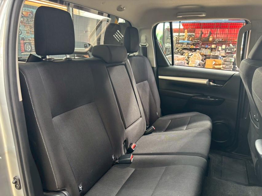 TOYOTA REVO 2.4 E 4x4 Diff-Lock PRERUNNER DOUBLECAB ปี 2020  12