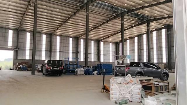 ให้เช่าโกดังปลวกแดงระยอง โกดังระยองให้เช่า 2,200 ตารางเมตร สีม่วงลาย ห่างจากนิคมอุตสาหกรรมอีสเทิร์นซีบอร์ดระยอง 12 กม. 3