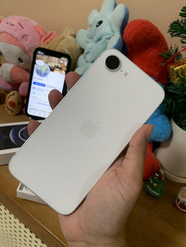 ðąiPhone 16e 128 GB āļŠāļĩāļāļēāļ§ !!!!!!!!