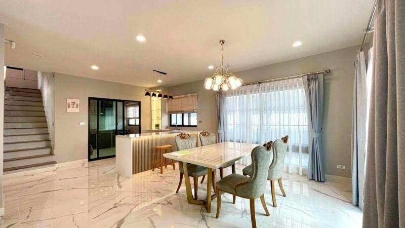 ขายและให้เช่าบ้านเดี่ยวพร้อมอยู่ โครงการเศรษฐสิริ บางนา-สุวรรณภูมิ ใกล้สนามบินสุวรรณภูมิและRobinsonลาดกระบัง สมุทรปราการ 3