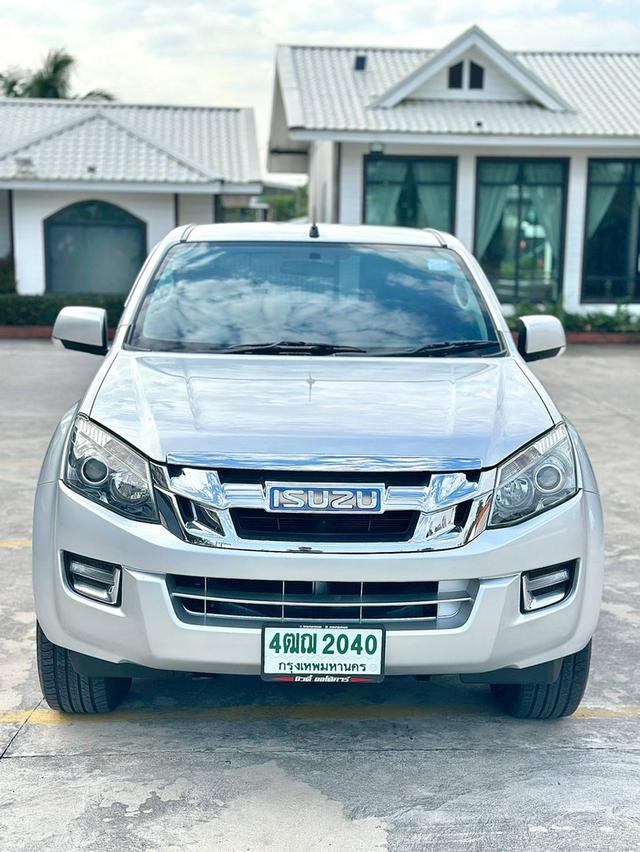 Isuzu Dmax HiLander 2.5 Z Auto ปี 2015 84,000 กิโลเมตร รูปที่ 4
