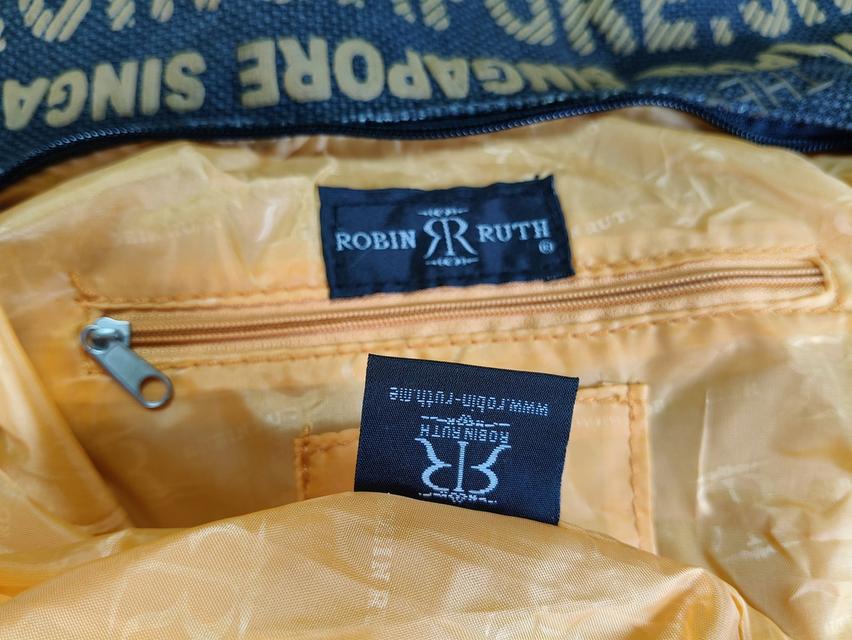 Robin Ruth Hobo Bag 11