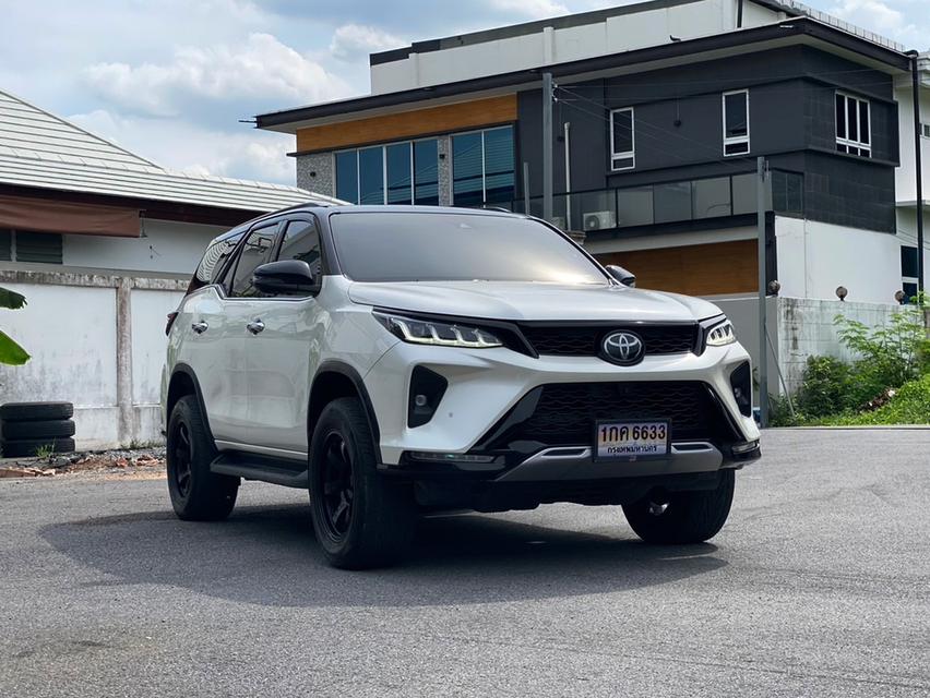 Toyota Fortuner 2.8 LEGENDER 4WD AT ปี 2021 เลขไมล์ 81,xxx km