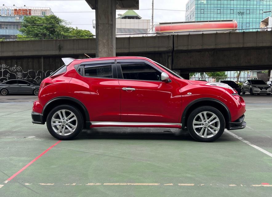 Nissan Juke 1.6 V auto ปี 2014  4