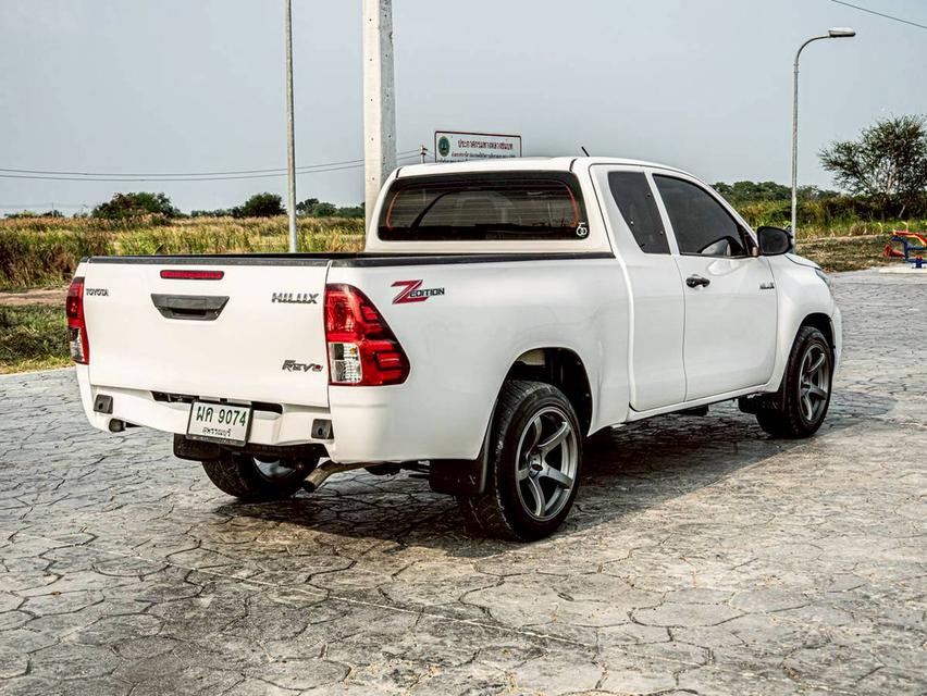 TOYOTA Hilux Revo SmartCab 2.4 Z edition ปี 2022 สีขาว