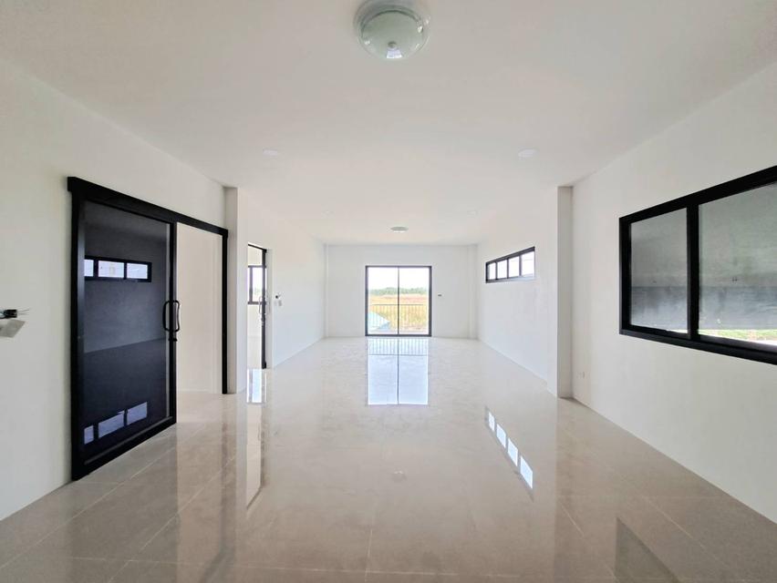 ขายและให้เช่า โรงงานมือหนึ่งสมุทรสาคร 1-3ไร่ โกดังและออฟฟิศ 1000-1500ตรม.ขอใบรง.4ได้ ซอยสี่วาพาสวัสดิ์-พันธุวงษ์ ถ.เศรษฐกิจ บ้านเกาะ สมุทรสาคร 9