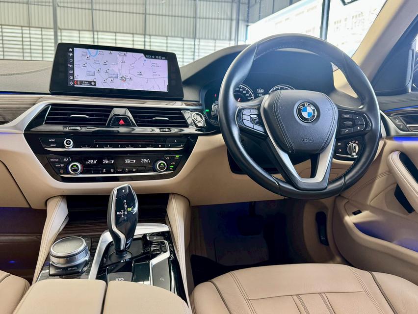 Bmw 520D luxury auto 18