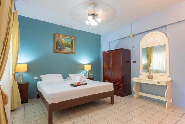 For Rent : Cherngtalay, Apartment near Surin beach, 2 bedrooms 1 bathroom 1